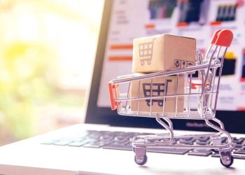 التّسـوّق الإلكتروني يجـذب العائلات الجزائريـة