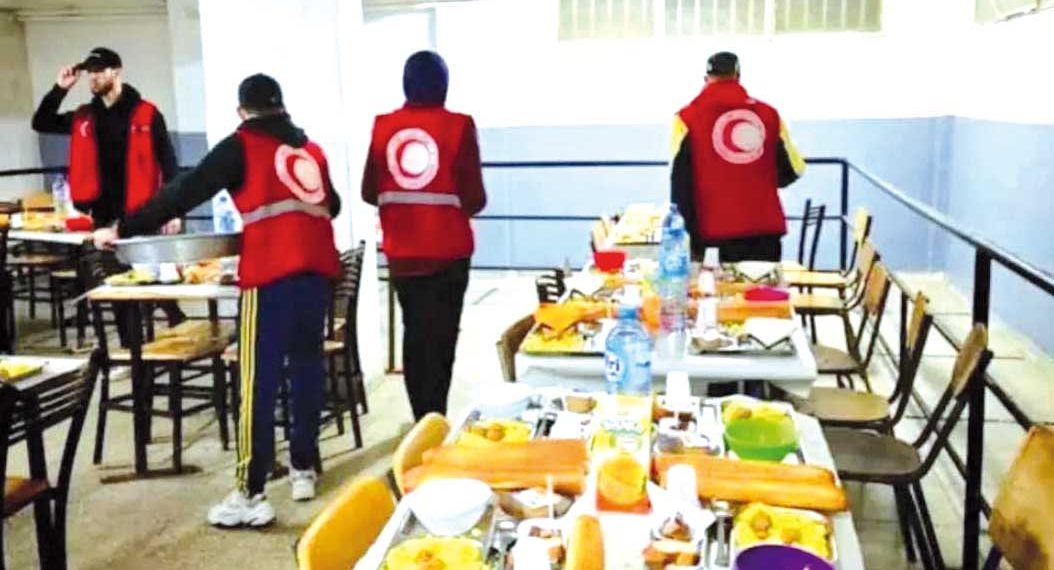 موائد الإفطار..أرقــام سخيــّة والكرامـة محفوظـة