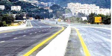 بجايــة.. منفذ الطريـق المزدوج بجاية ـ الطريق السيّـار حيـز الخدمـة