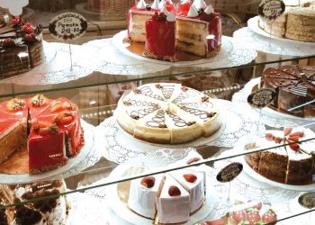 المُرطبات تٌزيح “الزلابية” من موائد الإفطار