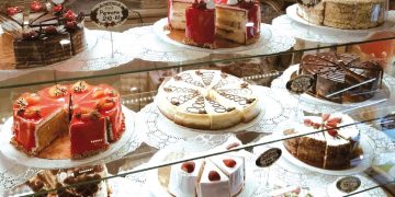 المُرطبات تٌزيح “الزلابية” من موائد الإفطار