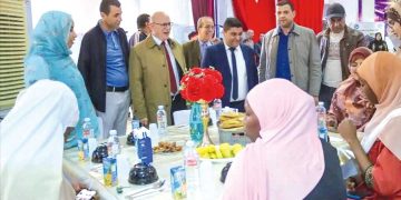 جامعـة بسكــرة.. موائـد إفطــار جماعيـة في عـدد مـن الإقامات