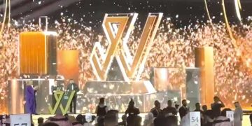 12 صانع محتـوى يتنافسون على “وسام الأثـر” بالبويــرة