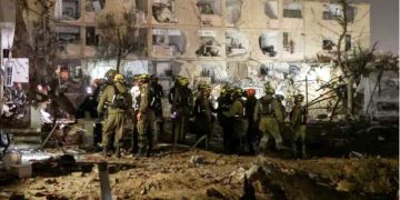 إصابات ودمار كبير بهجوم صاروخي إيراني على فلسطين المحتلّة