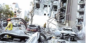 المواجهة تحتدم وواشنطن ترسل تعزيزات عسكرية كبيرة