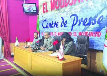 انطلاق أول رحلة للحجّاج يوم 29 أفريل المقبل