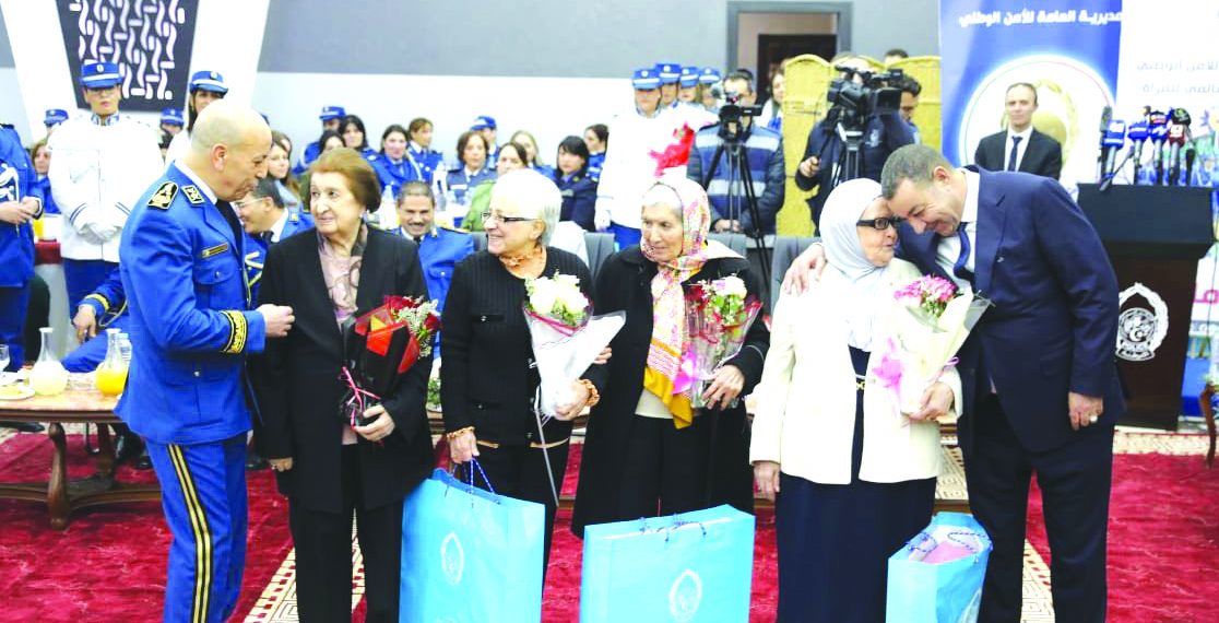 المــرأة الجزائريـة رمز للنضـال وشريك أساسي في تعزيـز الأمن والتنميـة