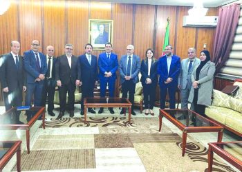 تشجيع المتعاملين الاقتصاديين لتعزيـــز السّيـادة الدوائيــة