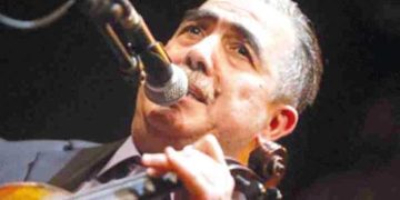 مبارك دخلة يطرب جمهــور غليــزان