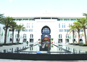 اليمين المتطرّف يواصل وضع العصا في عجلة العلاقات الجزائرية- الفرنسية