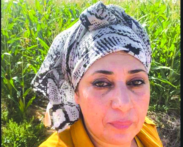 نمـوذج الجزائريـة المكافحـة المساهمـة في بنـاء الجزائـر المنتصـرة