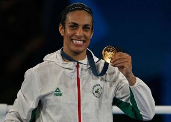 إيمان خليف تستهل مشوارها الاحترافي يوم 23 أفريل