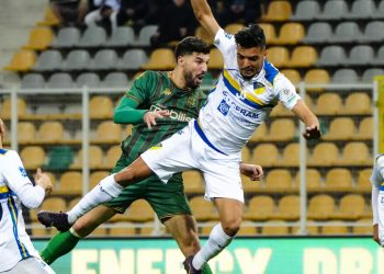 محيوص يتألق بـ «ثلاثية» ويتصدّر ترتيب هدافي البطولة