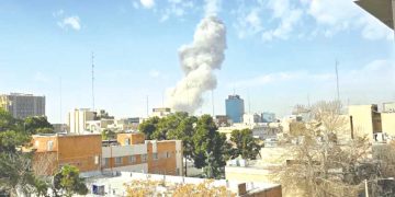 ترامـب يصـرّ علـى نـزع ورقـة  «مضيق هرمــز» من قبضة إيـران