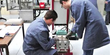 البليـدة..التّكويـن عـن طريق التّمهـين يستقطـب الشّباب