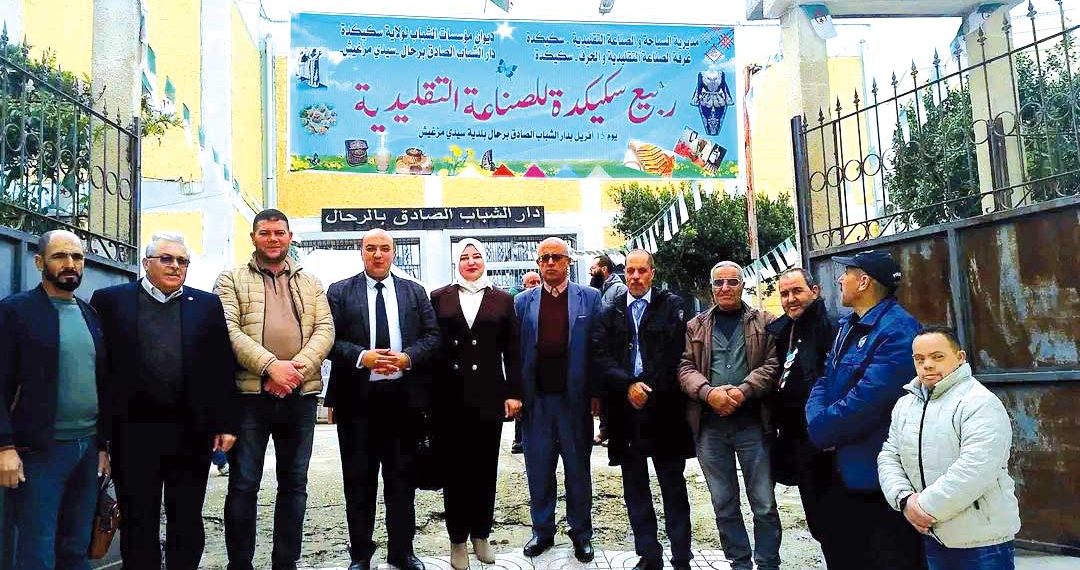 إبداعات حرفيـة تعيـد إحياء الـتراث المحلي