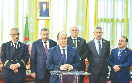 الجزائر تكرس نموذجا صناعيا حقيقيا بعيدا عن استنزاف الخزينة