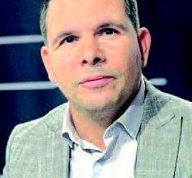 تأصيــــــــــل في إعـــــــــادة إنتـــــــــــاج  البعـــد السياســــي والإنسانــــي
