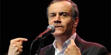 حـين تصبـحُ الأغنية بيتـــًا للذاكرة