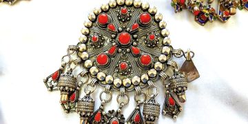 فضّة آث يني..رسائـل مدادها الأمجـاد