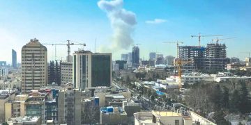 المواجهة بين طهران وواشنطن تدخل مرحلة “لوي الذراع”