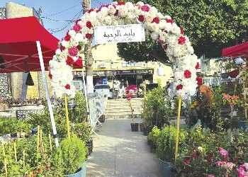 معــــــــــرض الـــــــــــورود بالبليــــــــــــدة.. سحـــــــــــــر الناظريـــــــــــــن