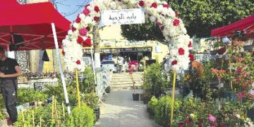 معــــــــــرض الـــــــــــورود بالبليــــــــــــدة.. سحـــــــــــــر الناظريـــــــــــــن