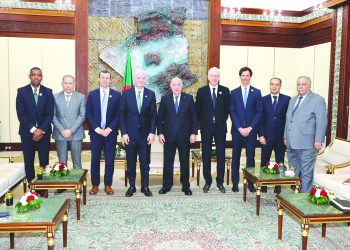 دور بارز للرّئيـس تبـون في تطويـر كرة القدم