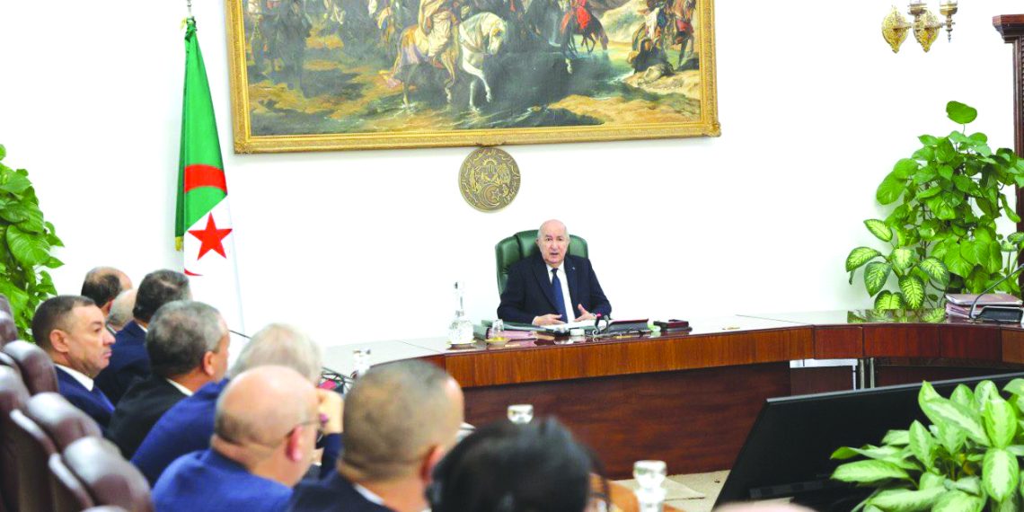 إستراتيجيـة استشرافيـــة لتجديد النخب وقيادة المؤسسـات