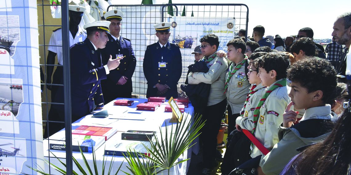 تعزيز الرابطة بين الشعب ومؤسّستـه العسكريــة