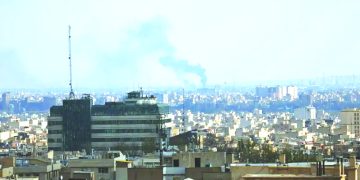 باكستـان تدير مفاوضات صعبـة بين واشنطن وطهران