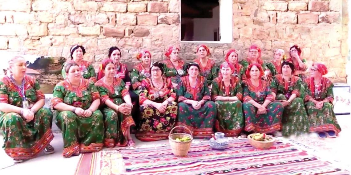 ”أمقار نتفسوث”.. شواهق  جرجرة تعانق عبق الربيع