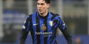 باستــــوني يقترب من برشلونــة