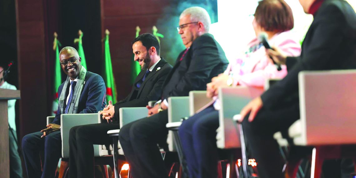 برنامج تأهيل القيادات الشبابية لبنة أساسية في مشروع النهضة الوطنية