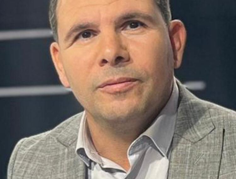 إعـادة إنتـاج البعـد السياسي والإنساني للقضية الفلسطينيــة