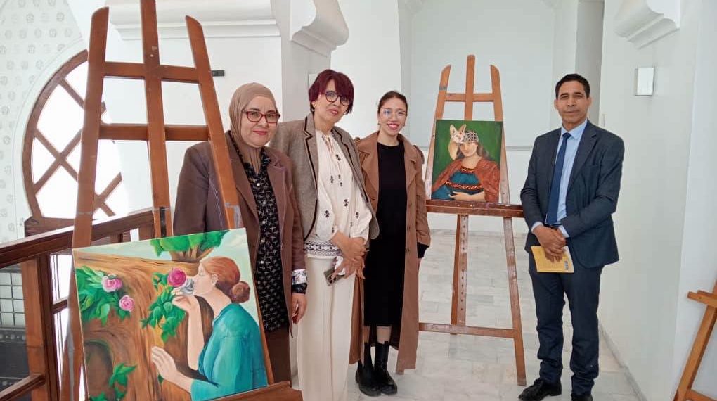 حرائر قسنطينة يفتتحــن صالـون المواهـب النسائيـة