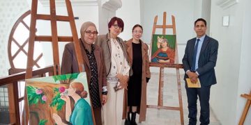 حرائر قسنطينة يفتتحــن صالـون المواهـب النسائيـة