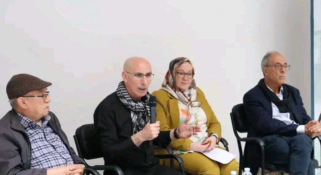 التّكنولوجيا تثري العمل الإبداعي ولا تلغي دور الإنسان