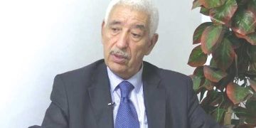 الصناعات البتروكيميائية والتحويلية.. ورقة الجزائر الرابحة