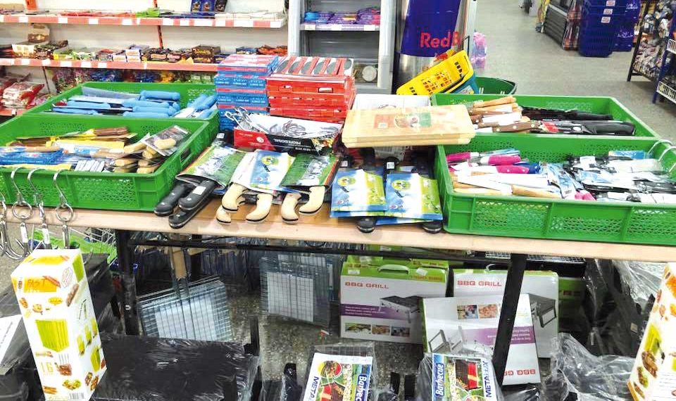 أسواق الجلفة والأغواط..حركية استثنائية وخدمات عصرية