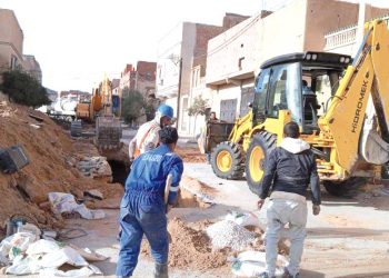 الأغواط .. برنامج واسع لتأهيل الطرق ومعالجــة النقــاط الســــوداء