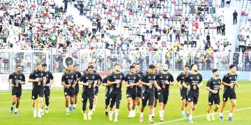المنتخــب الوطنـي يجــري حصة تدريبيـة مفتــوحــة