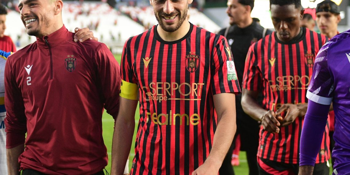 هذا برنامج المقابلات المتأخّرة لاتحاد العاصمة