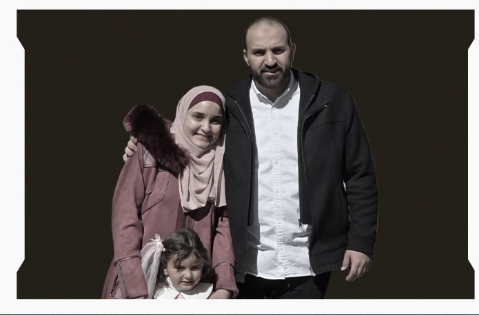 حـــين يعتقل القلـم وتترك طفلة خلــف البـــاب