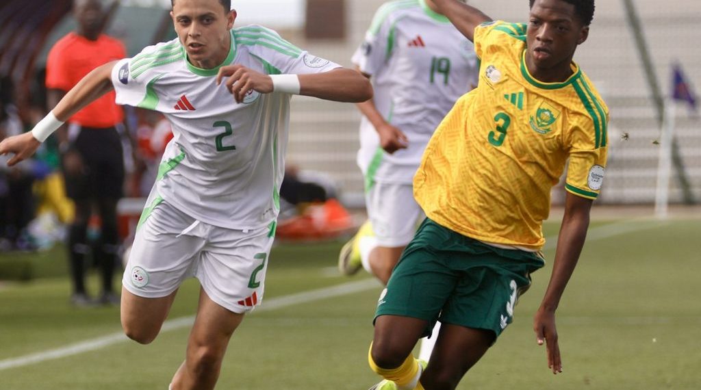 المنتخب الوطني يفوز على نظيره الجنوب إفريقي