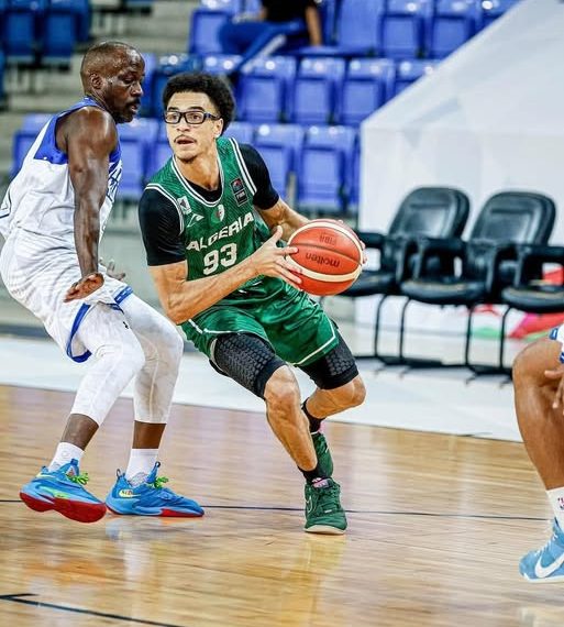 المنتخب الوطني يواصل  تحضـيراتــه المكثـّفة