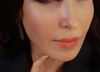 اليومَ عيد…