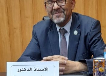 الوسائـط الالكترونيــة مكمّلـة لــدور الكتــاب