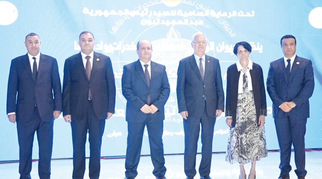 الجزائر تخوض معركــــة شاملة ضــد المخـدرات والمـؤثرات العقليــة