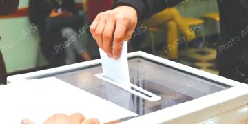 عشرون يوما للتنافس واستمالــة الناخبــين